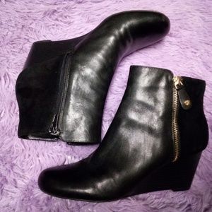 Isaac mizrahi leather and suede bootie